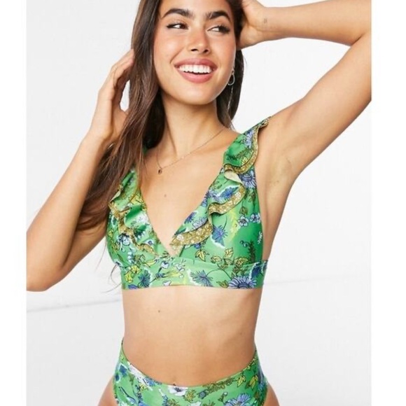 [Aerie] NWT Ruffle Triangle Bikini Top Small Women’s Green Floral - Picture 2 of 7